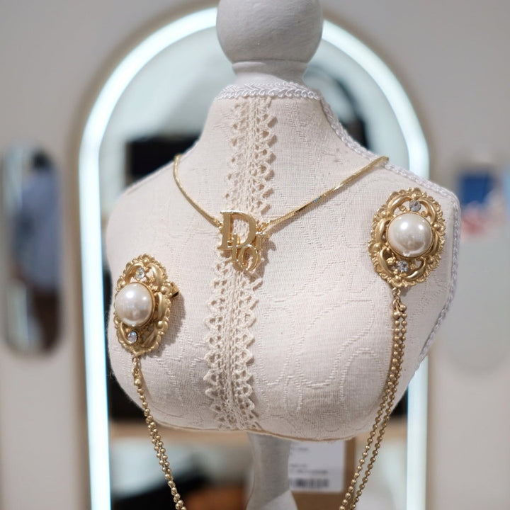 Dior vintage necklace