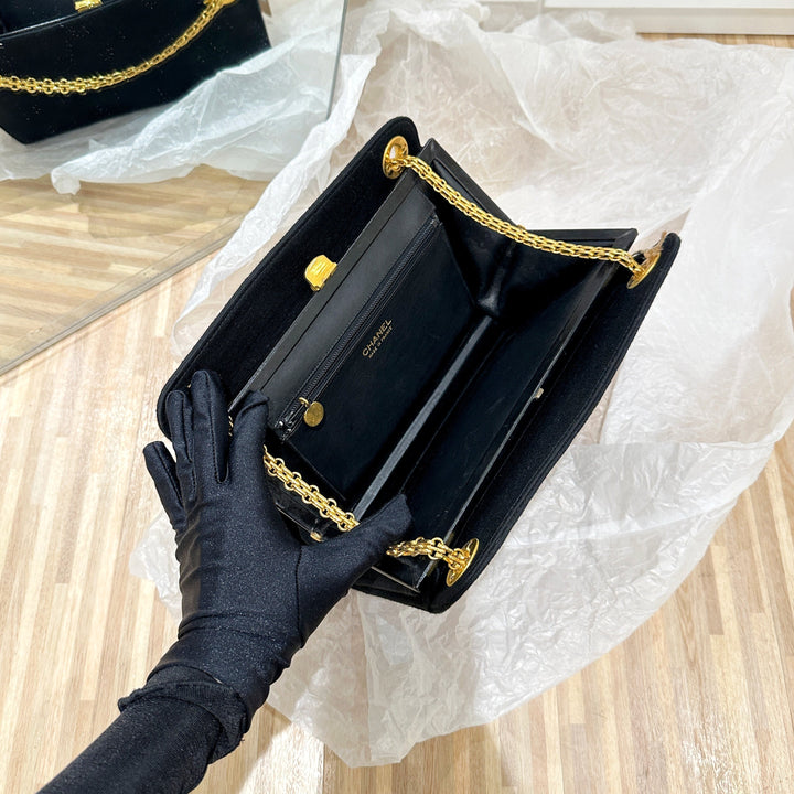Chanel vintage cocktail bag