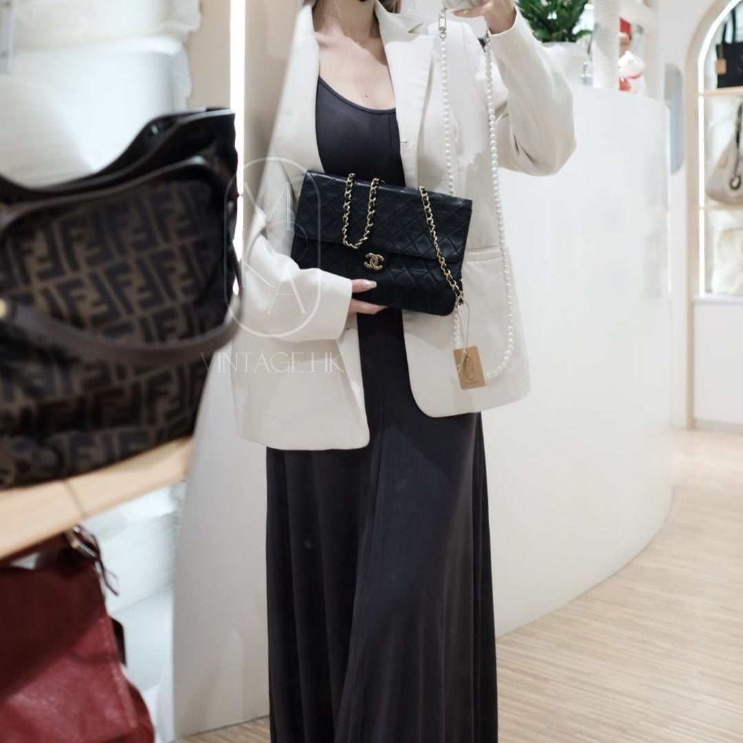 Chanel vintage woc flap chain bag