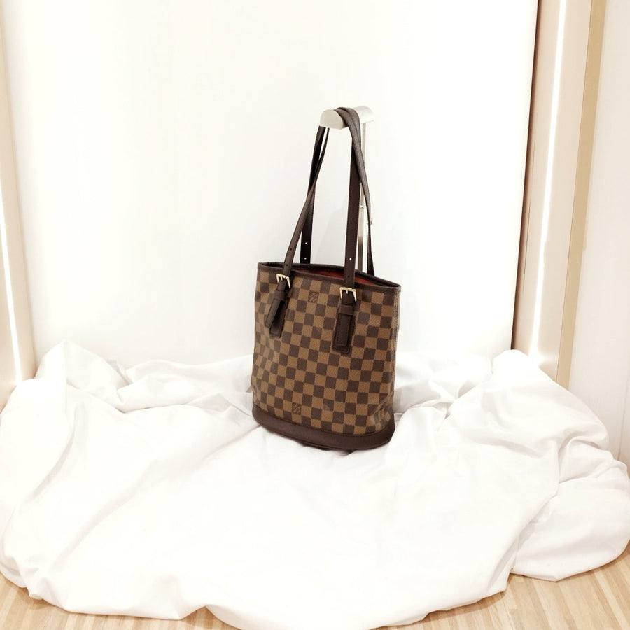 Louis Vuitton marais bag