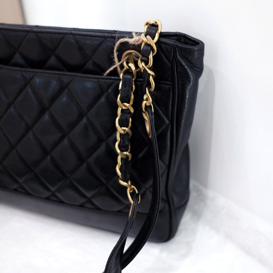 Chanel vintage lambskin tote bag