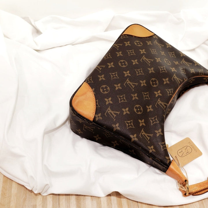 Lv monogram boulogne