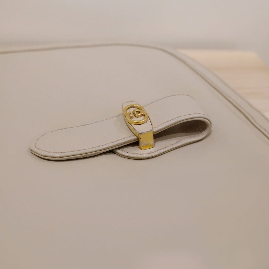 Gucci vintage shoulder bag