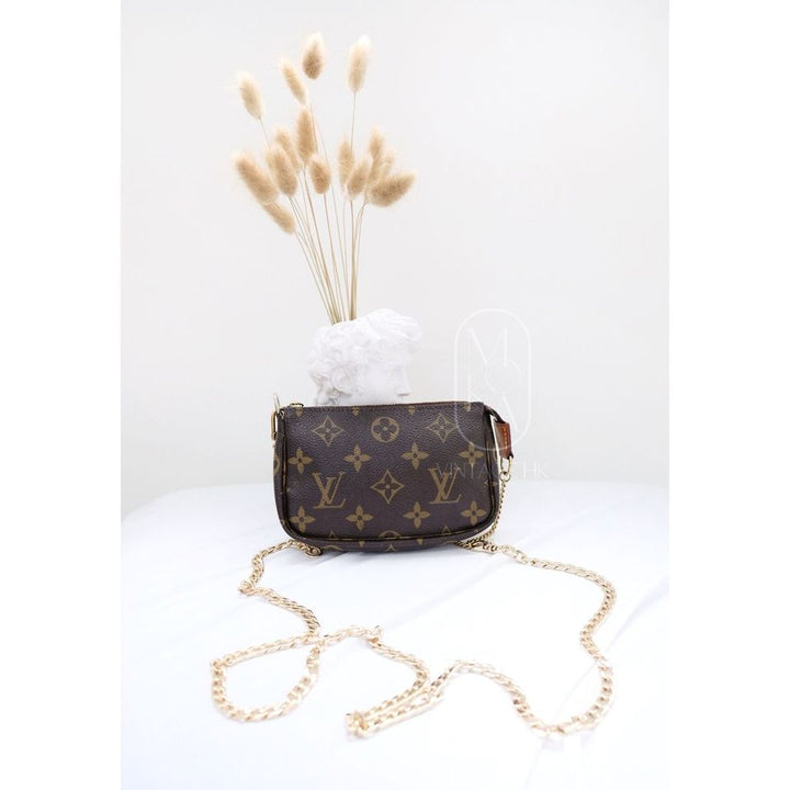 Louis Vuitton monogram handbag