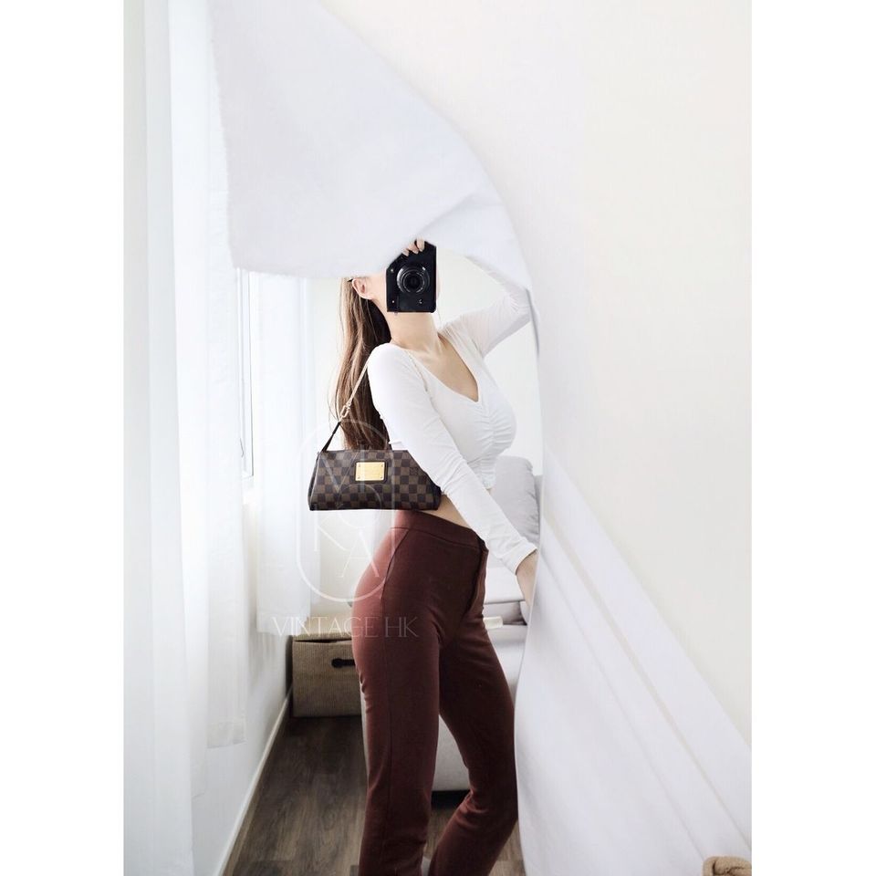 Louis Vuitton damier ebene pochette eva