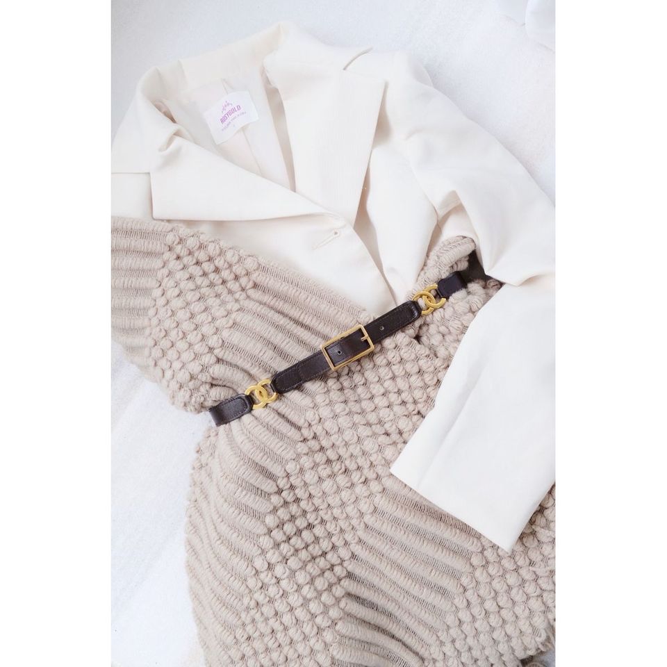 Chanel vintage double logo leather belt brown