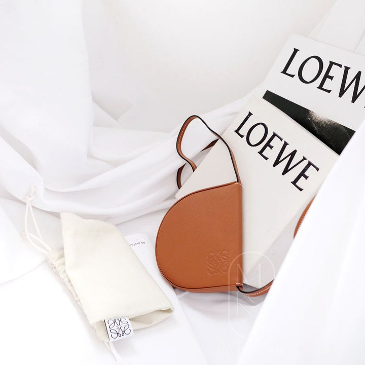 Loewe small heel pouch in soft calfskin