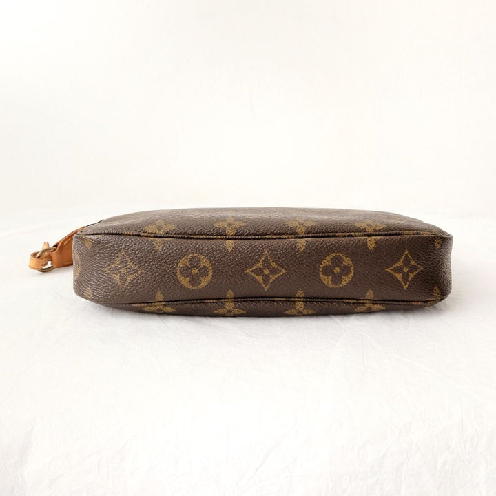 Louis Vuitton monogram handbag