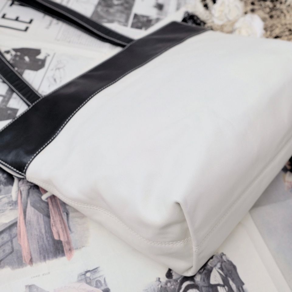 Chanel vintage sheepskin tote bag