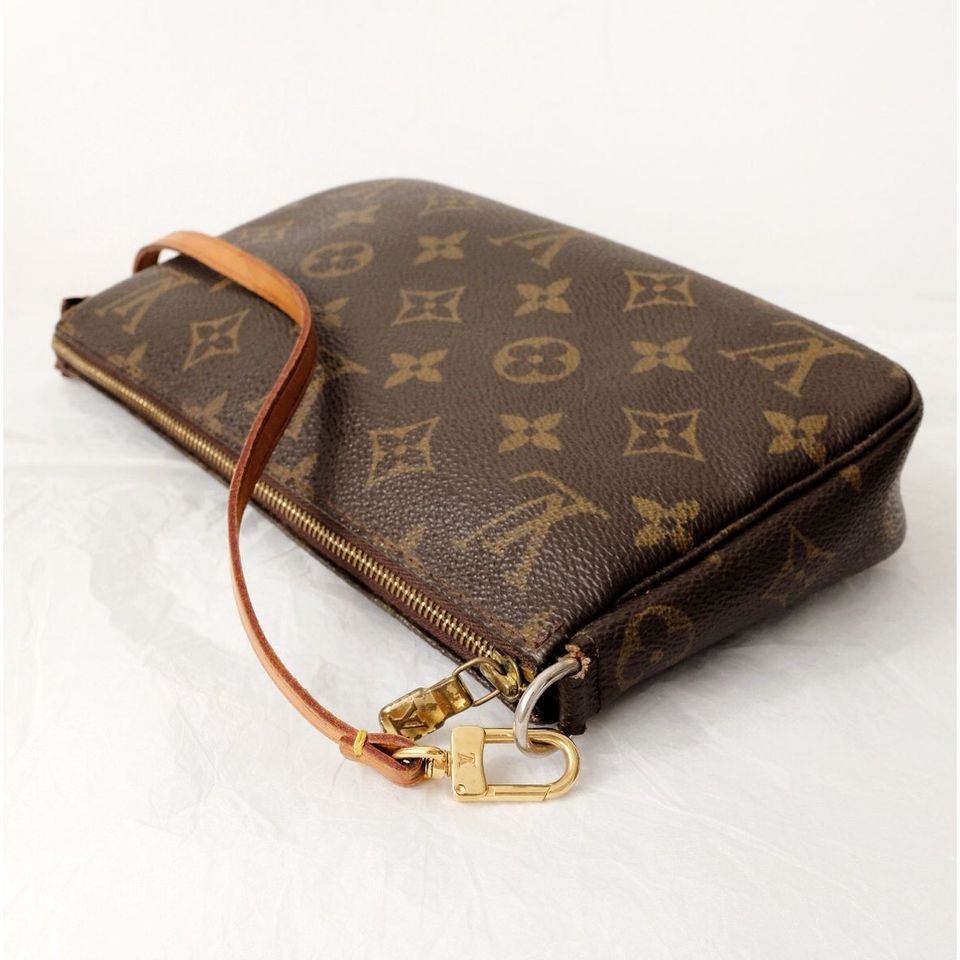 Louis Vuitton monogram handbag