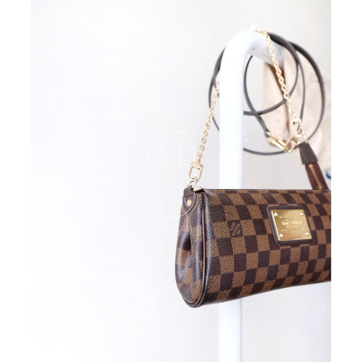 Louis Vuitton damier ebene pochette eva
