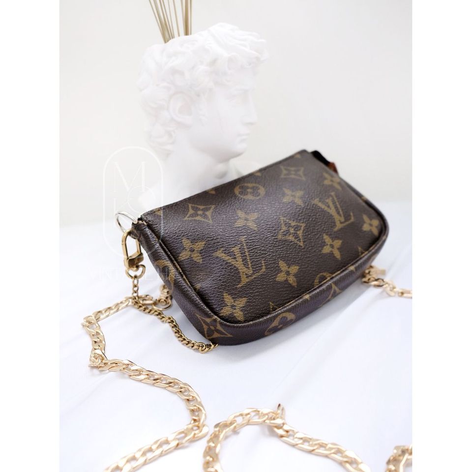 Louis Vuitton monogram handbag