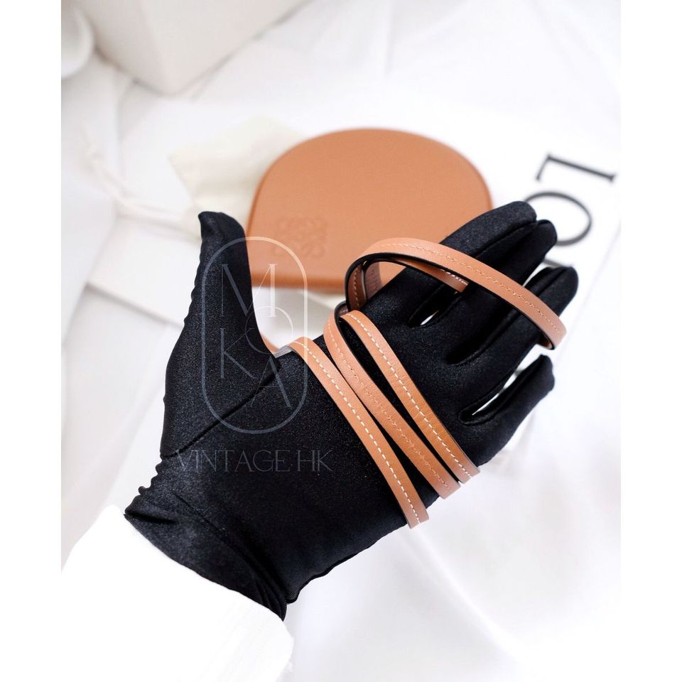 Loewe small heel pouch in soft calfskin
