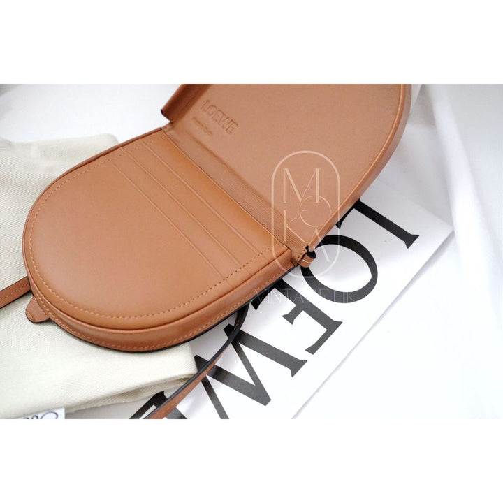 Loewe small heel pouch in soft calfskin