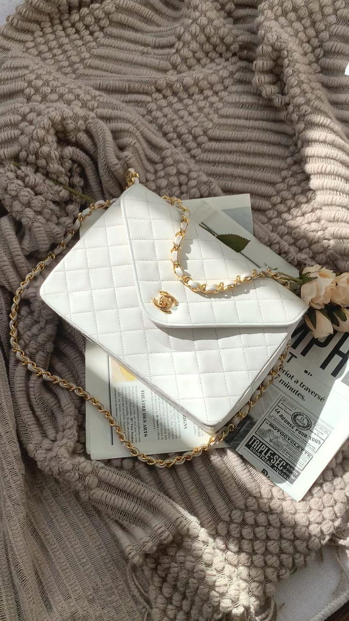 Chanel vintage triangle classic flap chain bag