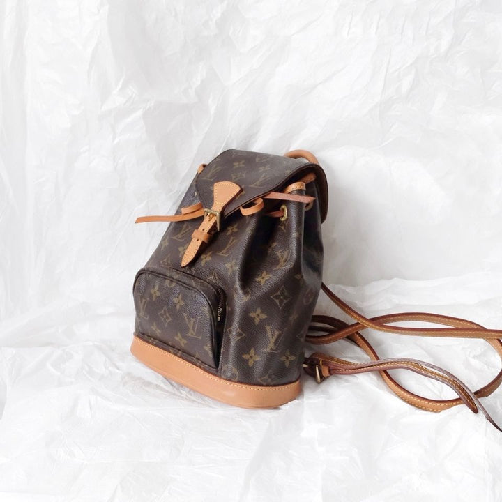 Louis Vuitton montsouris vintage leather backpack