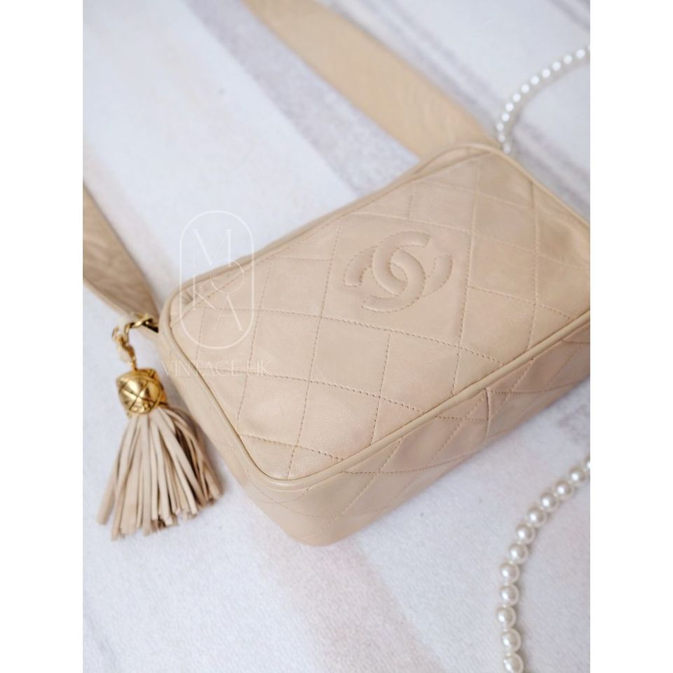 Chanel CC diamond-quilted tassel crossbody bag