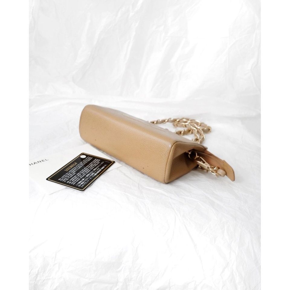 Chanel vintage mini caviar pouch +chain