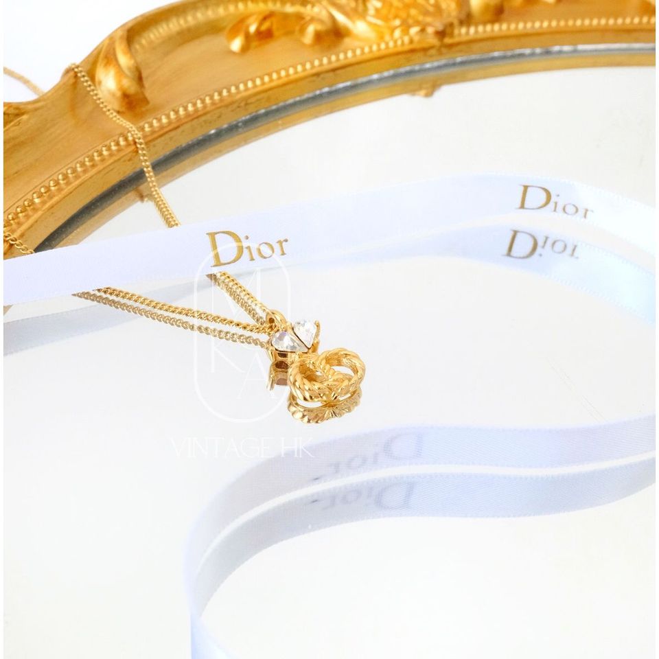 Dior vintage gold necklace
