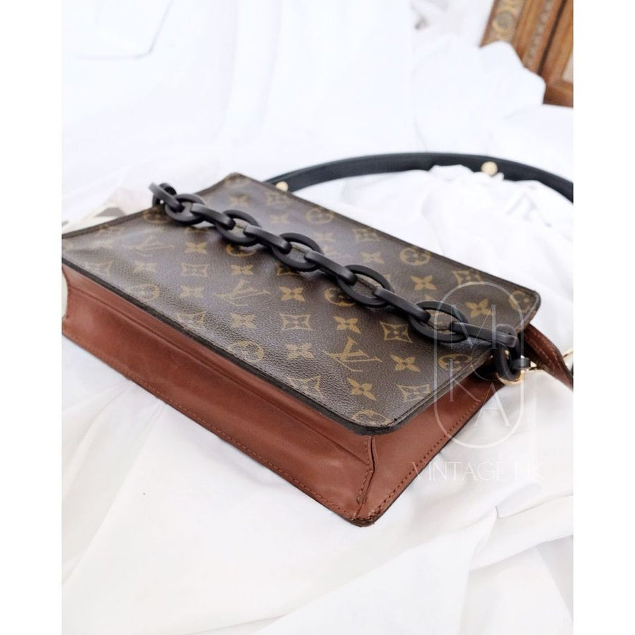 Louis Vuitton monogram clutch bag