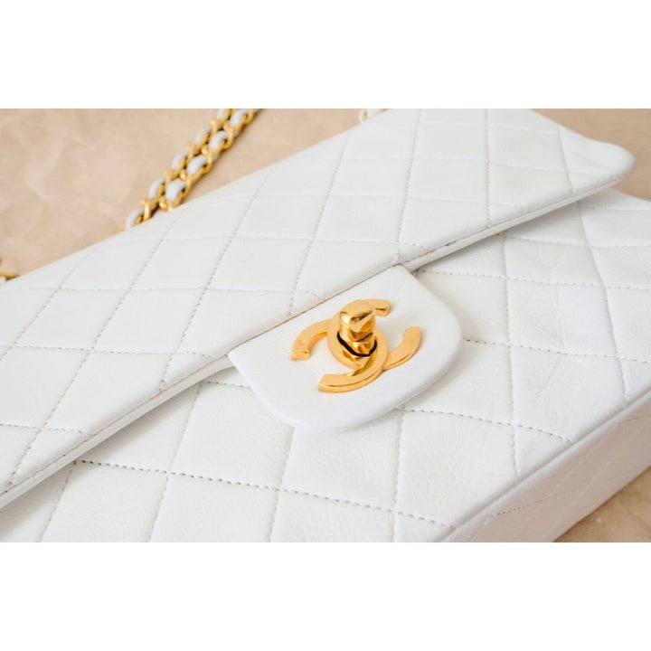 Chanel vintage classic flap bag 25cm