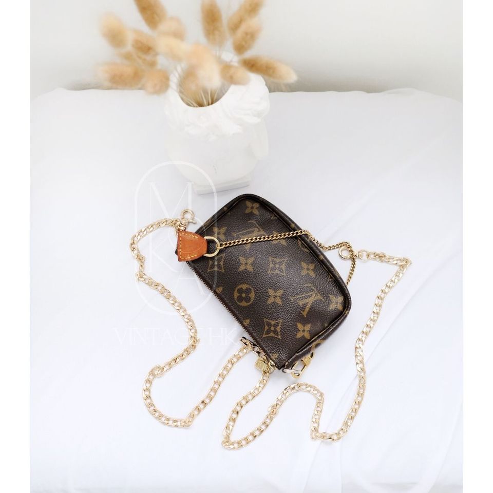 Louis Vuitton monogram handbag