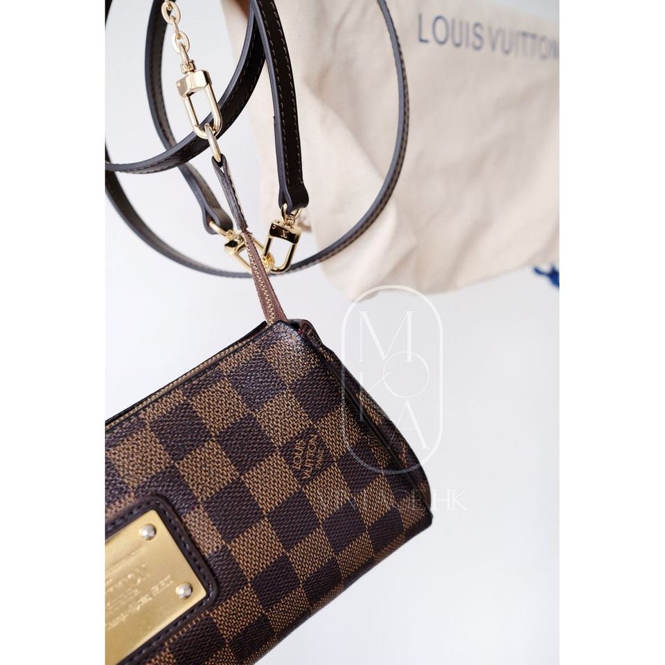 Louis Vuitton damier ebene pochette eva