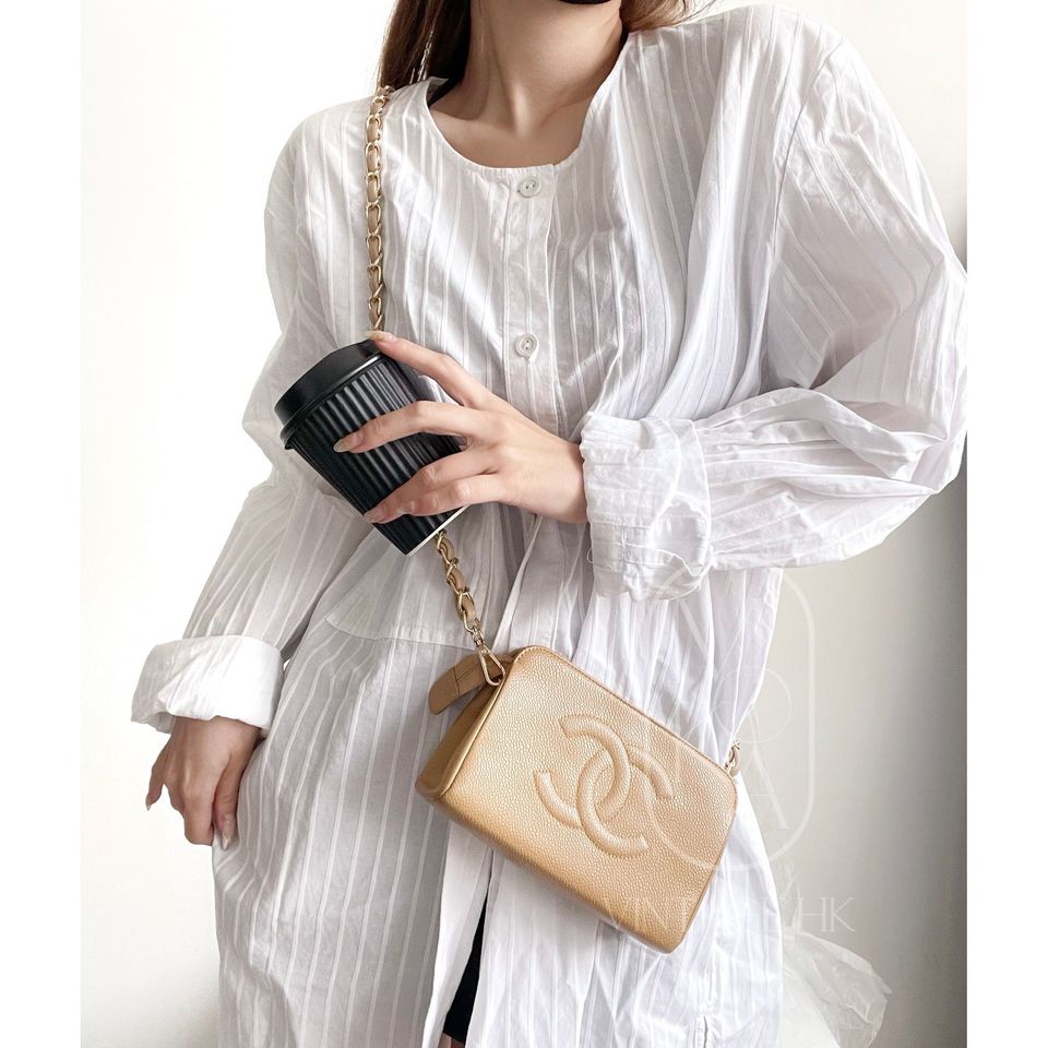 Chanel vintage mini caviar pouch +chain