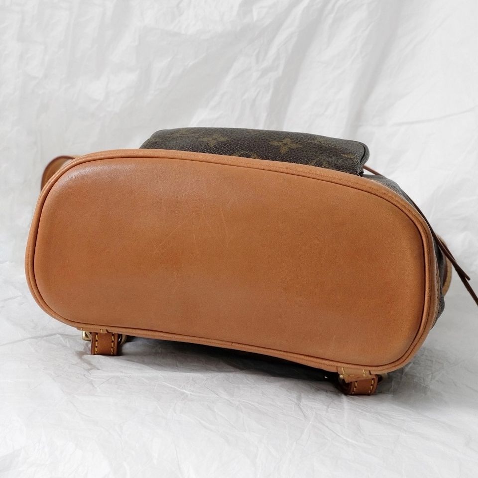 Louis Vuitton montsouris vintage leather backpack