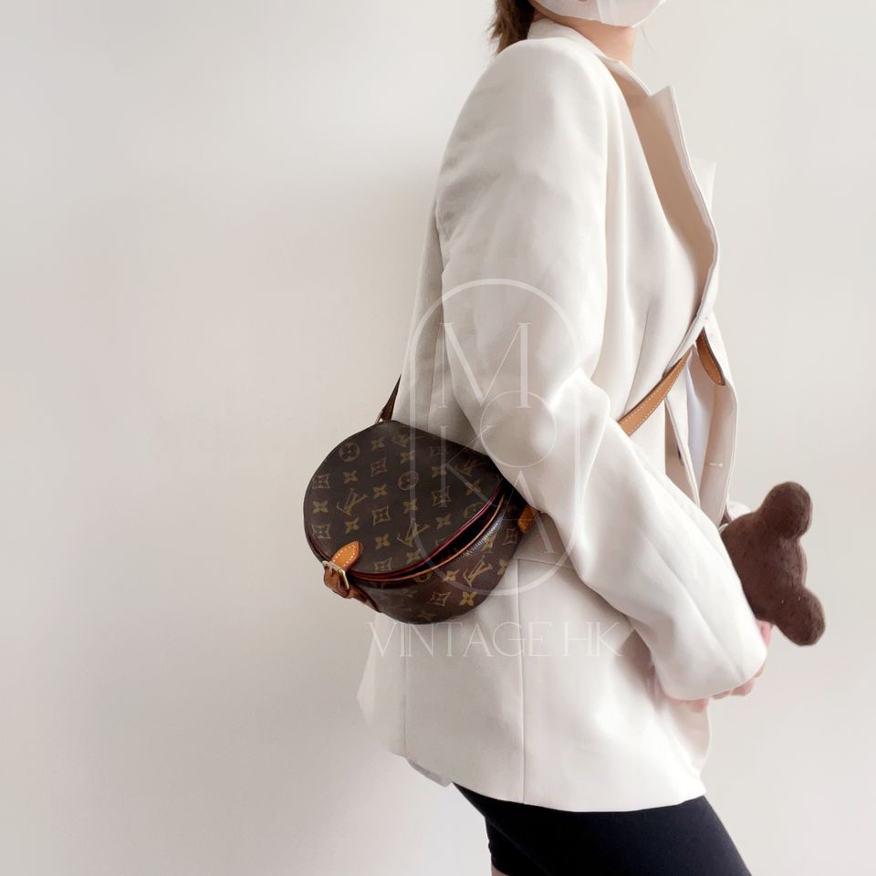 Louis Vuitton monogram sack tambran shoulder bag