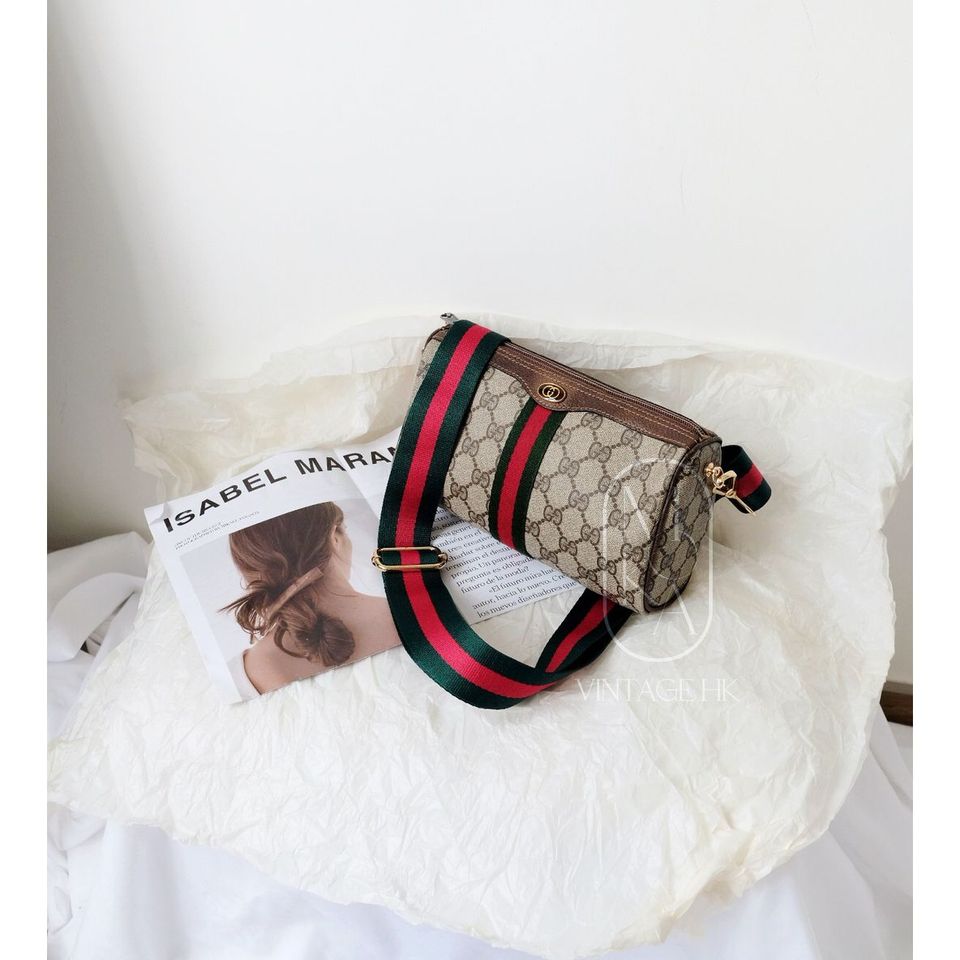 Gucci vintage GG clutch bag