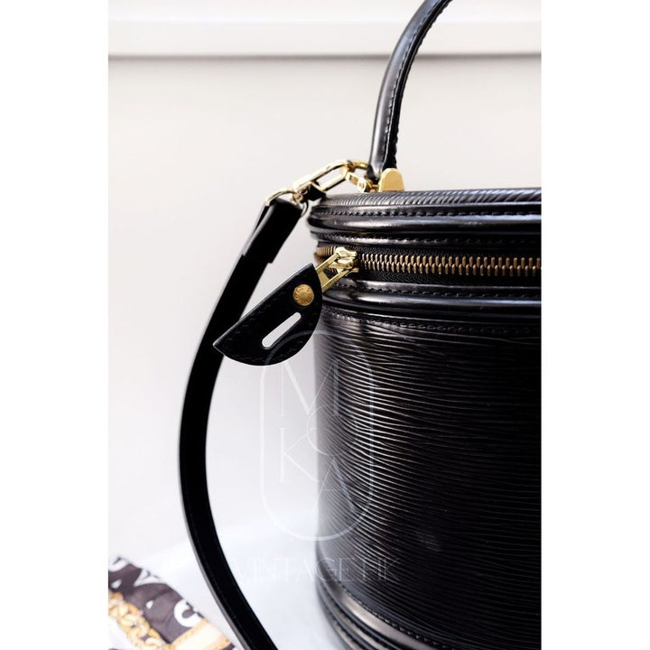 Louis Vuitton vintage cannes beauty case bag