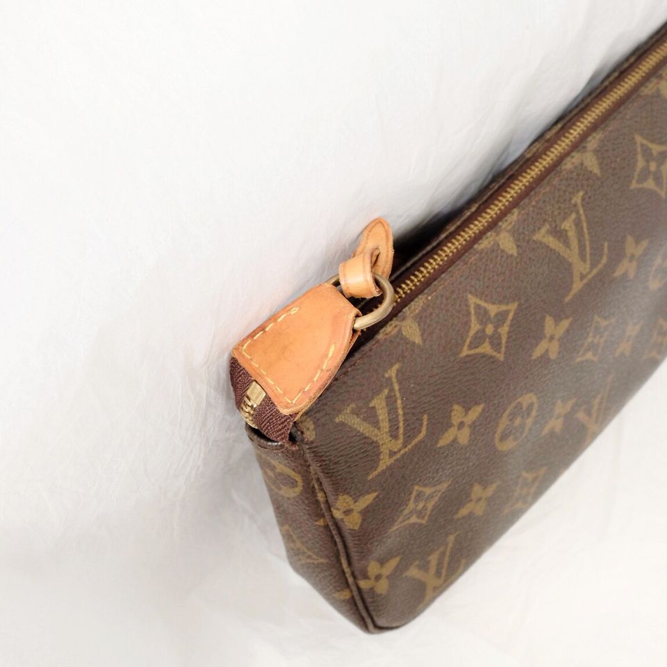 Louis Vuitton monogram handbag