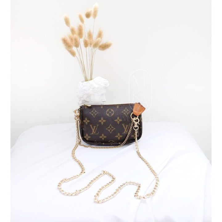Louis Vuitton monogram handbag