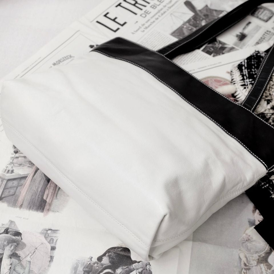 Chanel vintage sheepskin tote bag