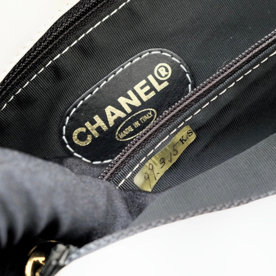 Chanel vintage sheepskin tote bag
