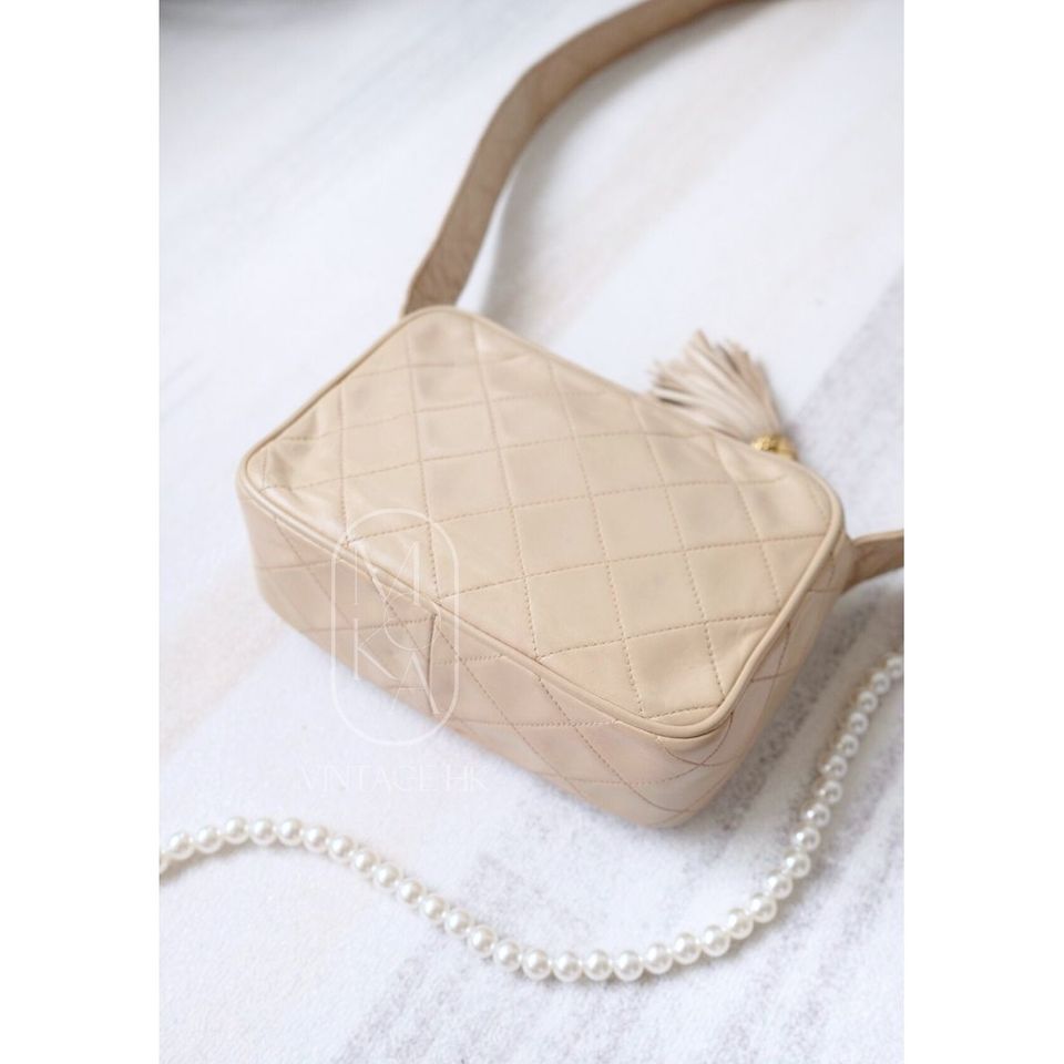 Chanel CC diamond-quilted tassel crossbody bag