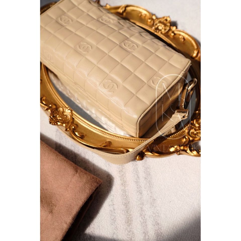 Chanel vintage sheepskin mini bag