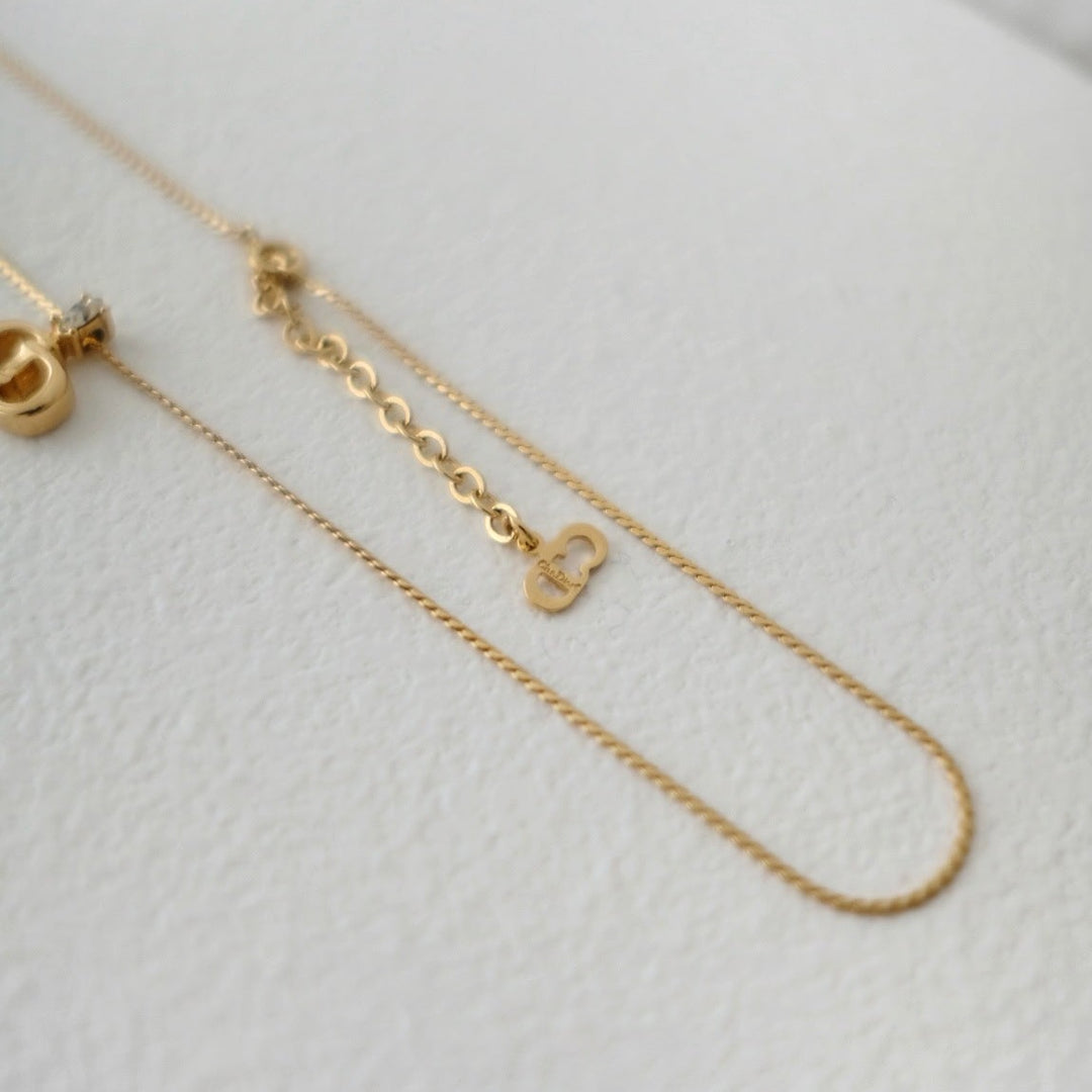 Dior vintage gold necklace