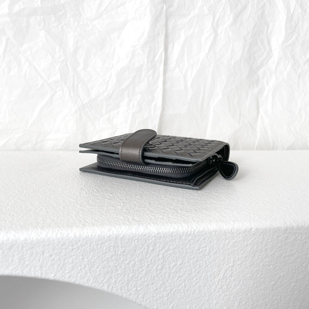 Bottega Veneta  wallet