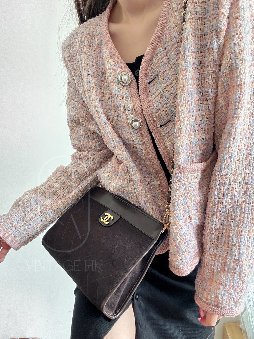 Chanel vintage brown pouch + chain