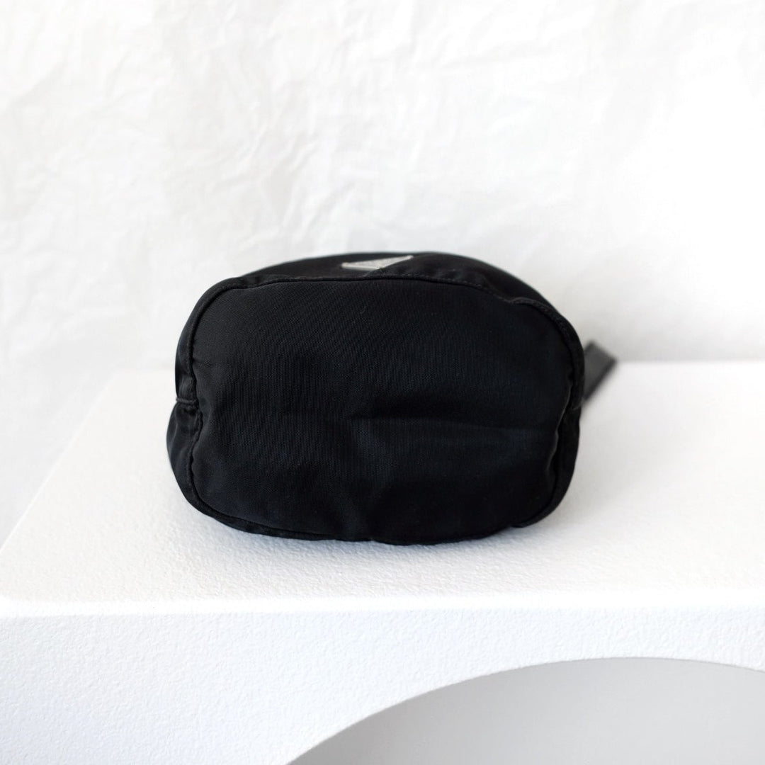 Prada nylon bucket bag +chain