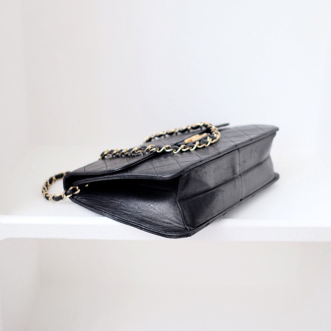 Chanel vintage black classic flap chain bag