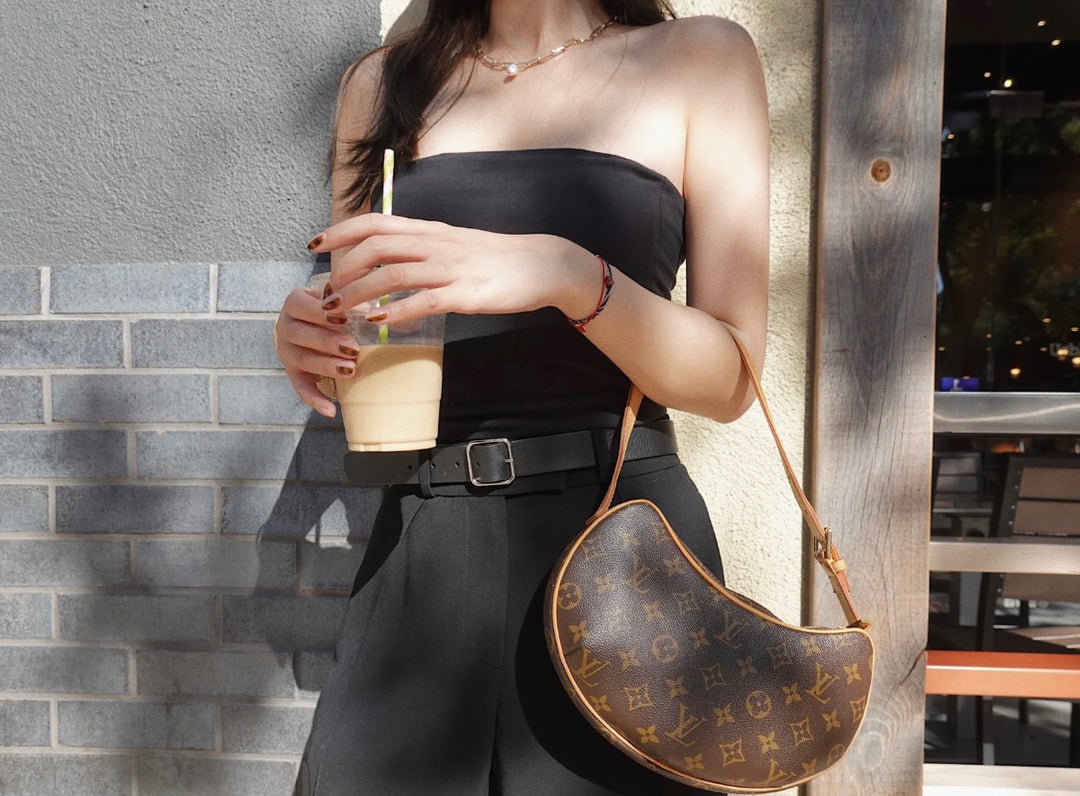 Louis Vuitton vintage croissant pm