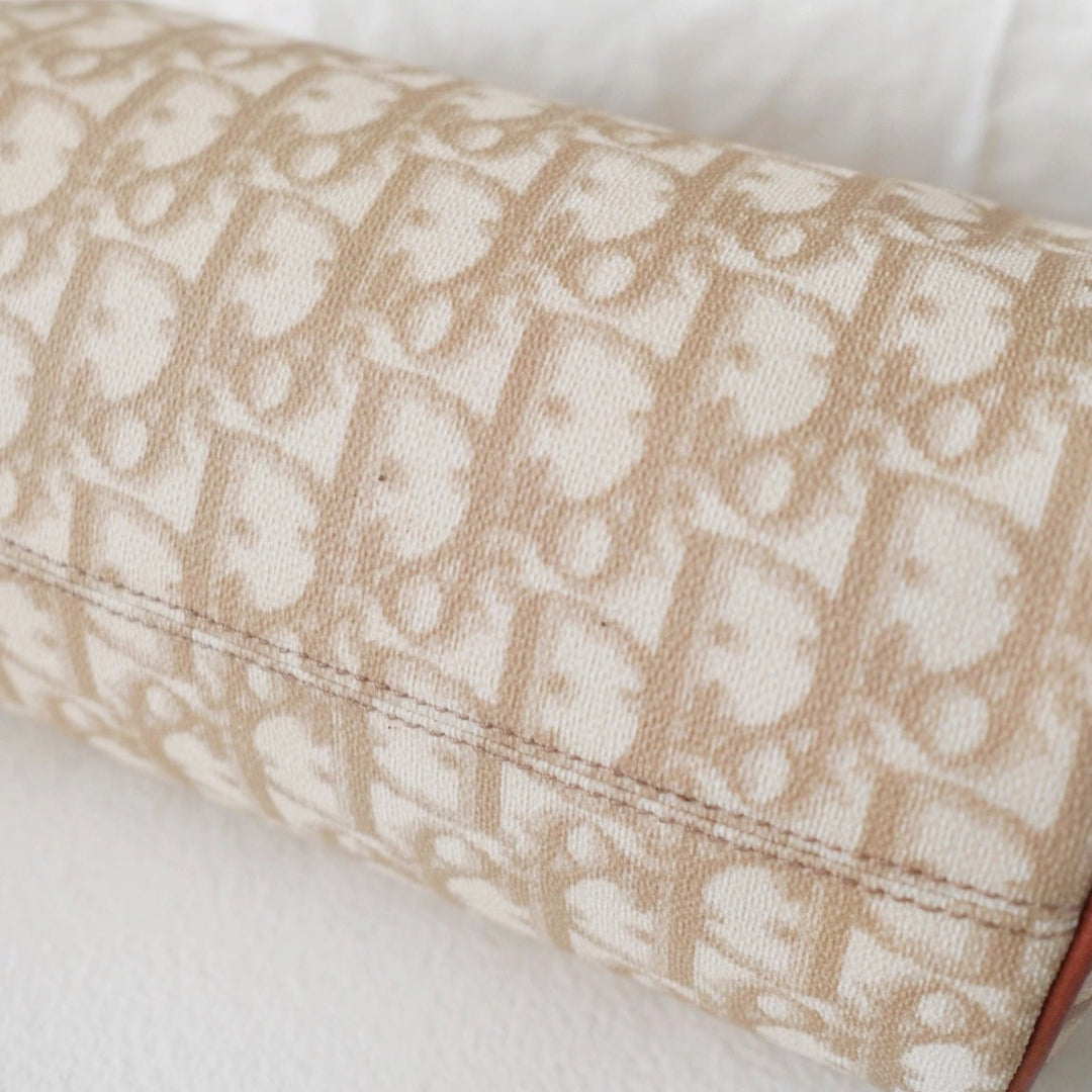Dior vintage pouchette beige leather baguette