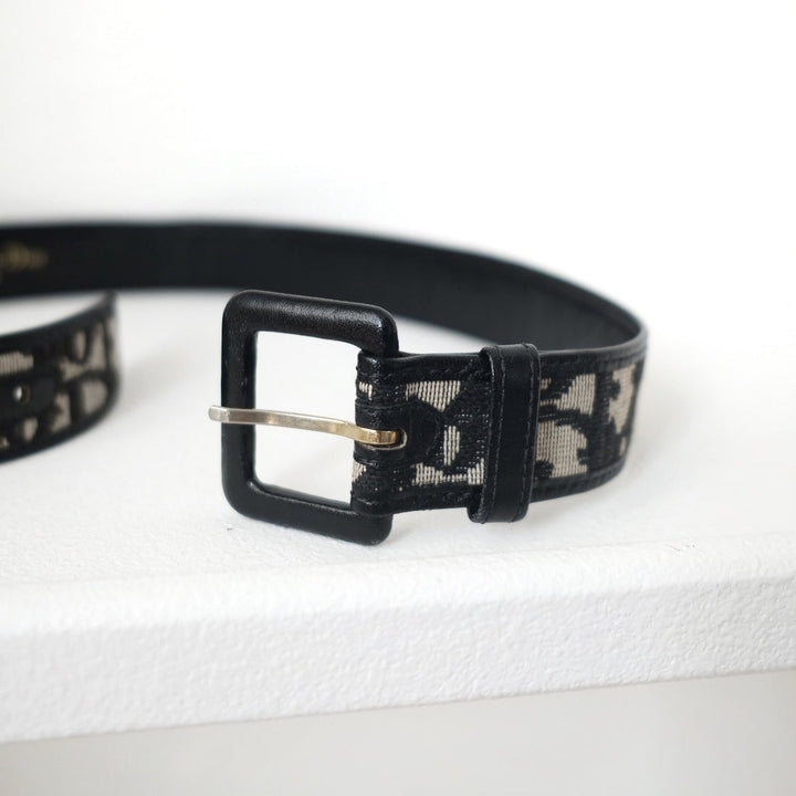 Dior vintage belt (black)