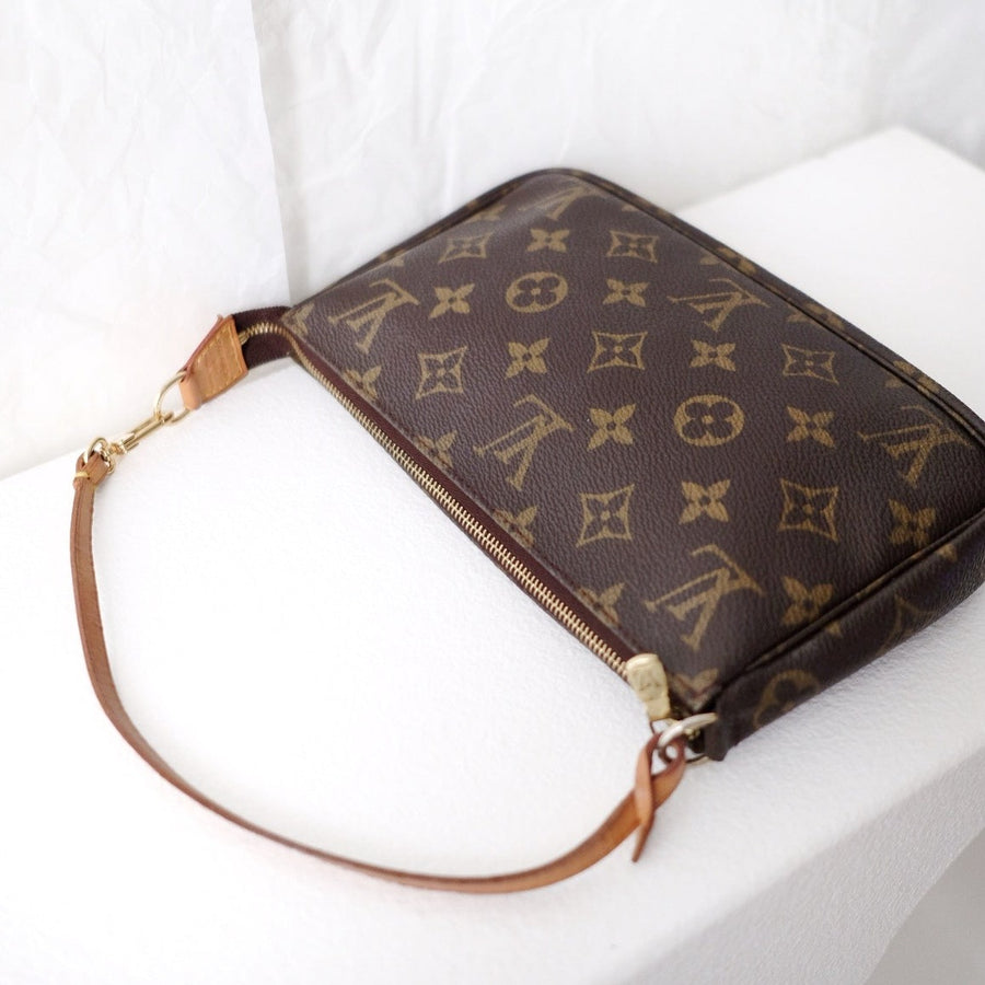 Louis Vuitton monogram handbag