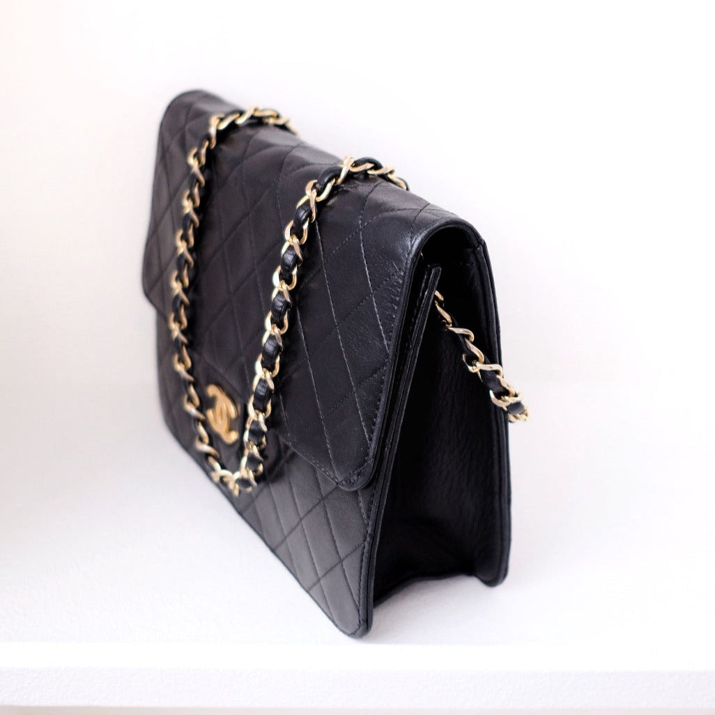 Chanel vintage black classic flap chain bag