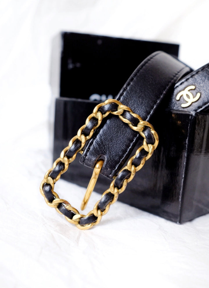 Chanel vintage cc logo leather belt black
