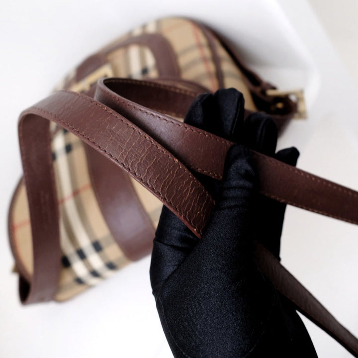 Burberry vintage pvc cross body bag
